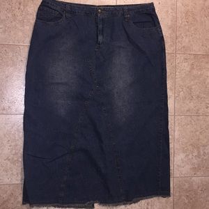 Denim skirt